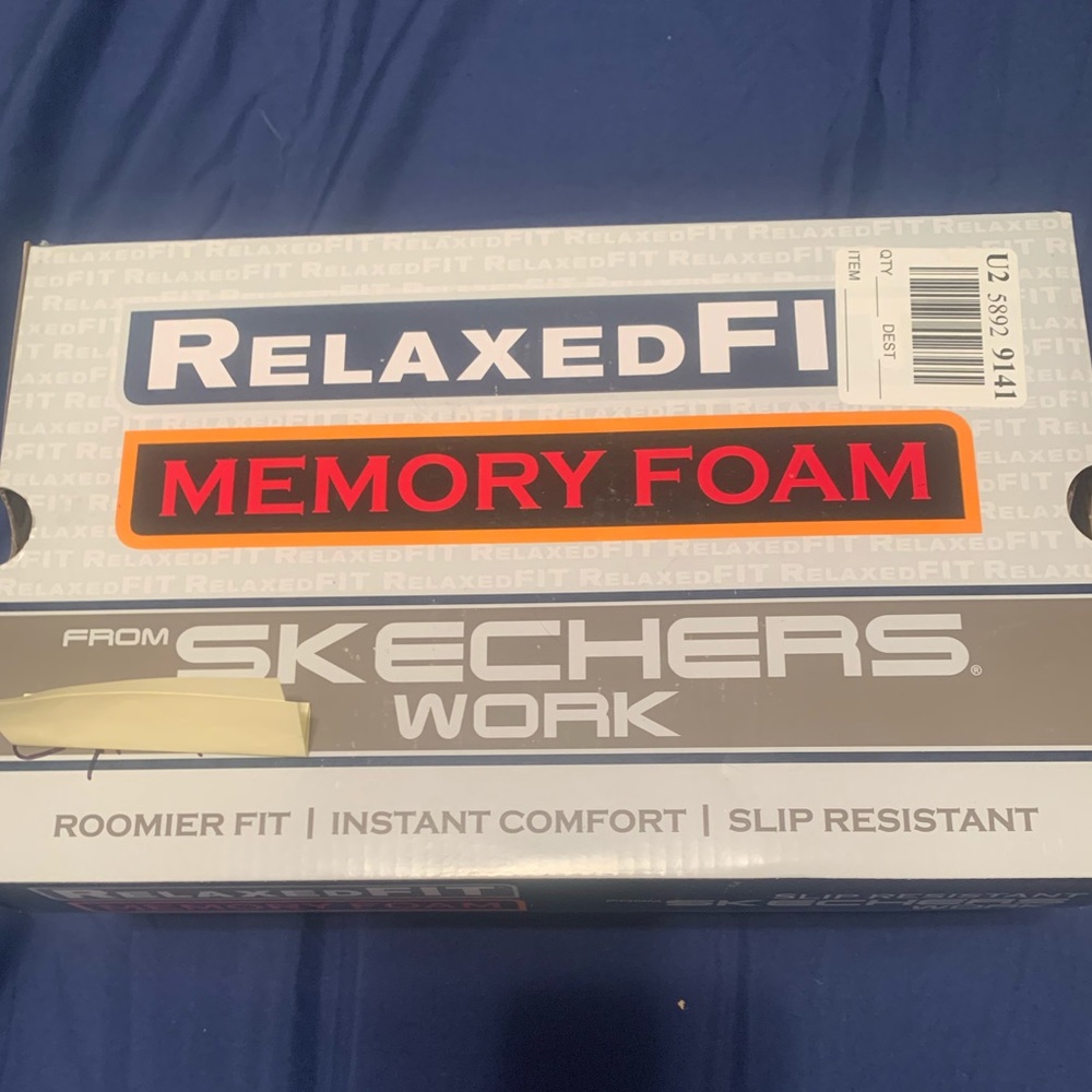 Relaxed fit memory foam from Skechers work